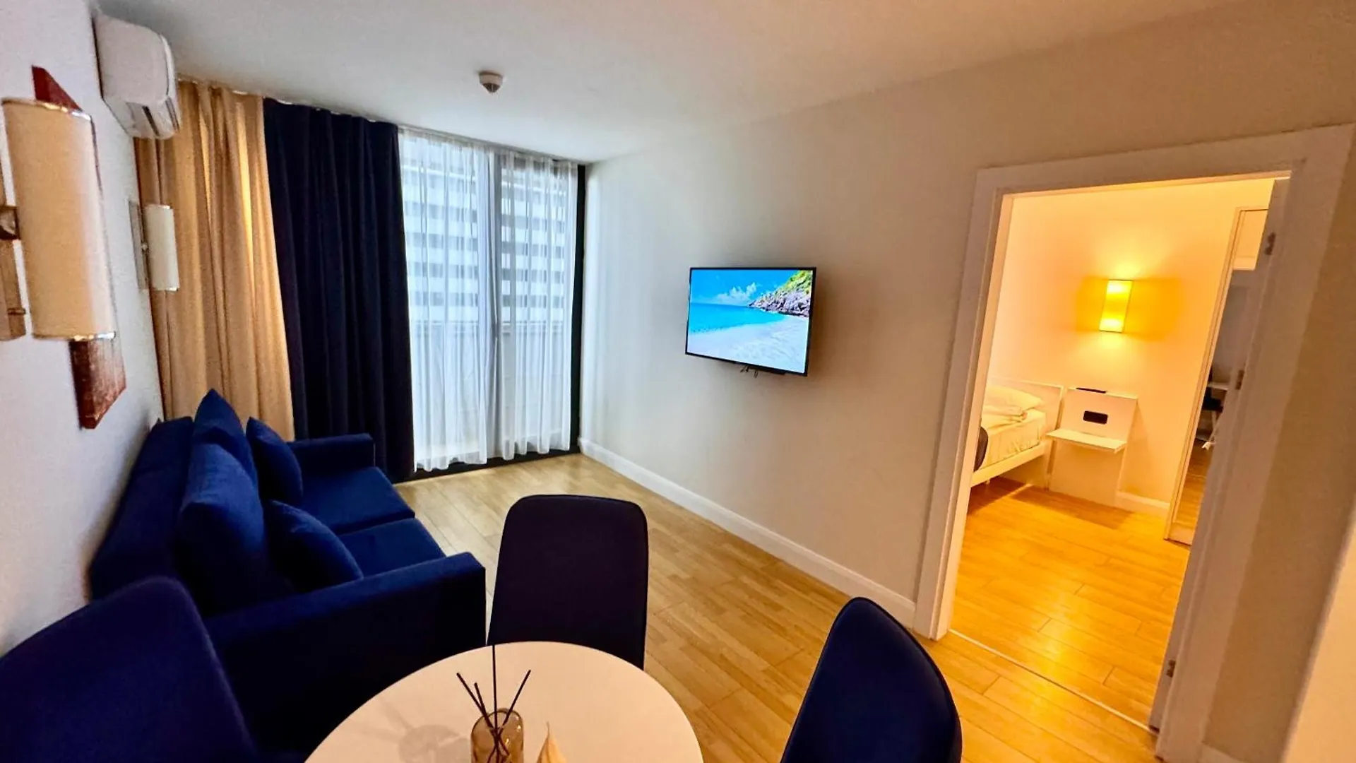 King Devid & Orbi City Batumi Apartment