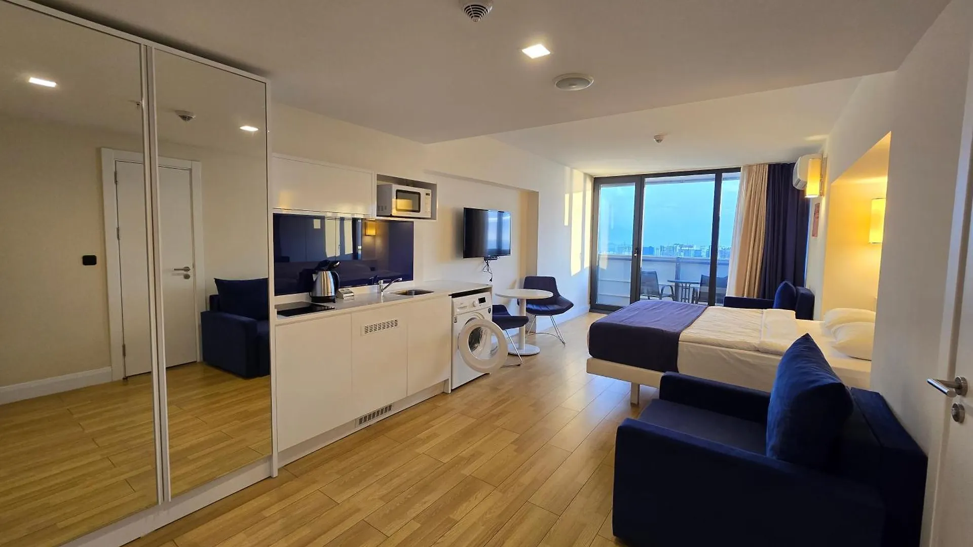 Apartment King Devid & Orbi City Batumi Georgia